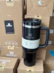 The Quencher H2.0 Flowstate™ Tumbler Stanley Cup