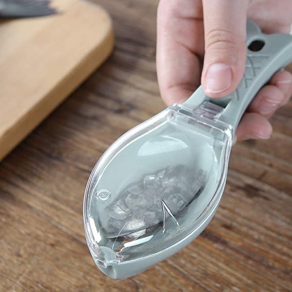 Plastic Fish Scaler
