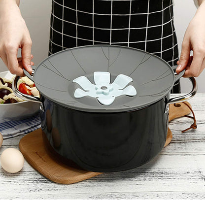Silicone Anti-Spill Pot Lid – 11.42" 🍲💨✨
