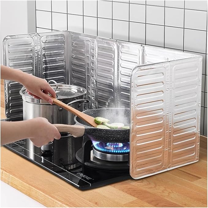 Foldable Stove Splash Guard – Oil & Heat Shield 🍳🔥